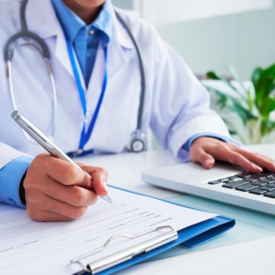La visite médicale après un arrêt de travail, droit social - Isabelle Legendre Terrier